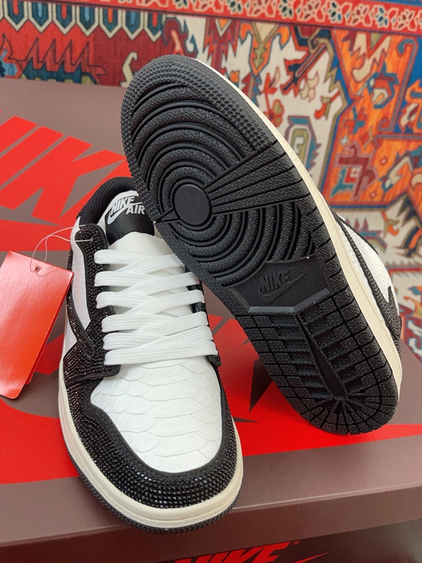 ナイキ靴着用イメージ